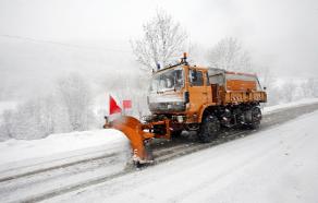 Pourquoi utilise-t-on du sel pour déneiger les routes ? - Couleur