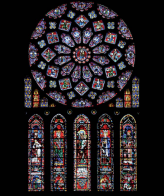 Les vitraux de la cathédrale de Chartres, XIIIe siècle. Une impressionnante maîtrise de la coloration du verre.